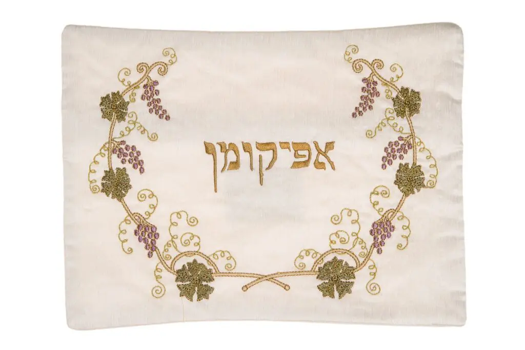 כיסוי לאפיקומן – גפן מוזהבת