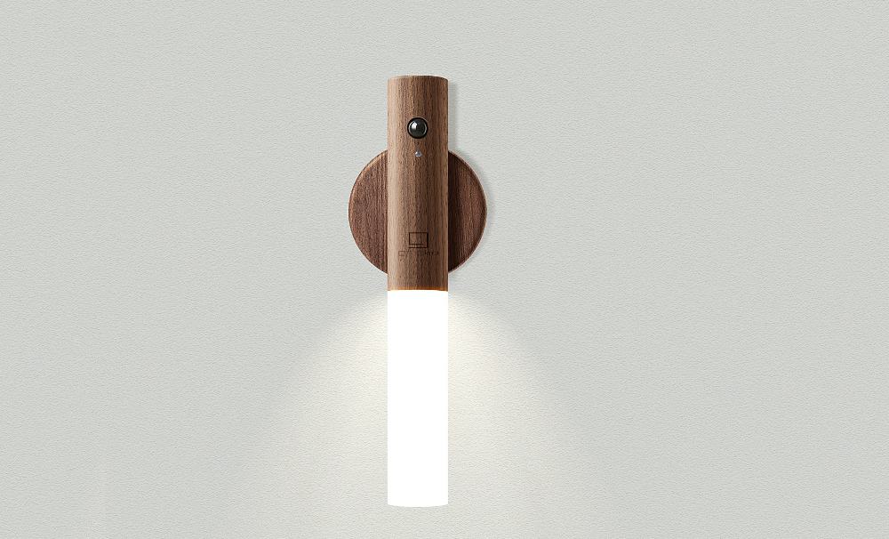 מנורת שרביט חכמה – עץ אגוז