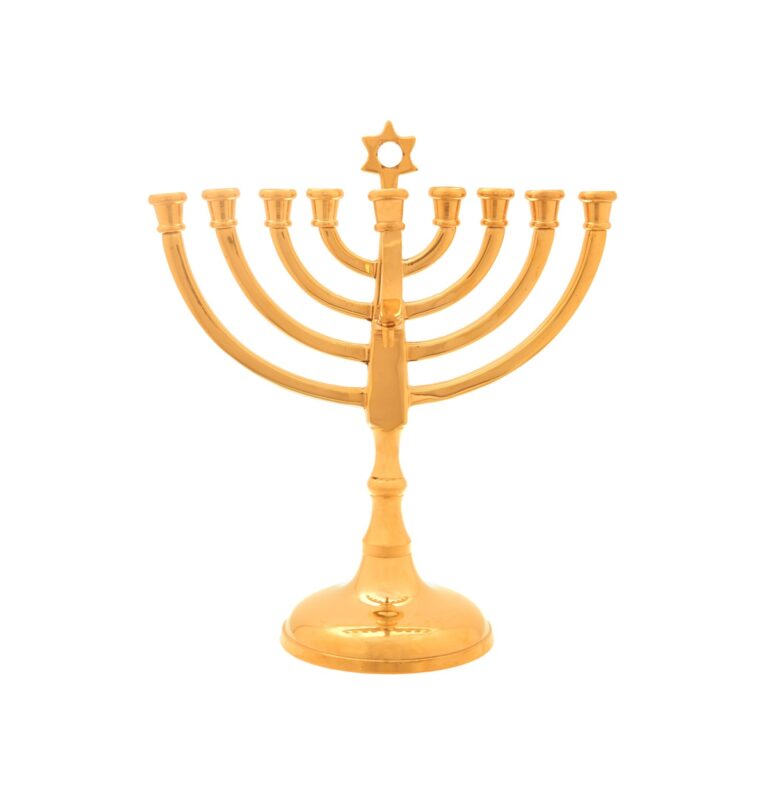 חנוכיית פליז יצוק בקווים מודרניים ‏