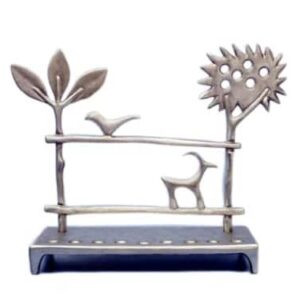 חנוכיית ארץ הצבי הזית והתמר